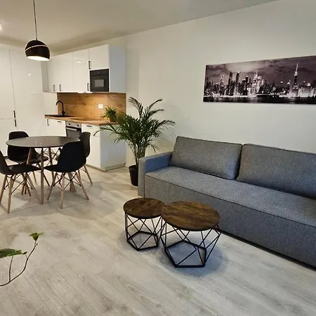 2 With Terrace, 2ak Братислава