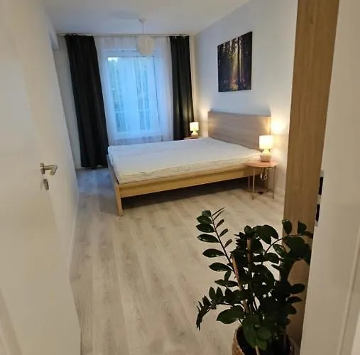 2 With Terrace, 2ak Апартаменти